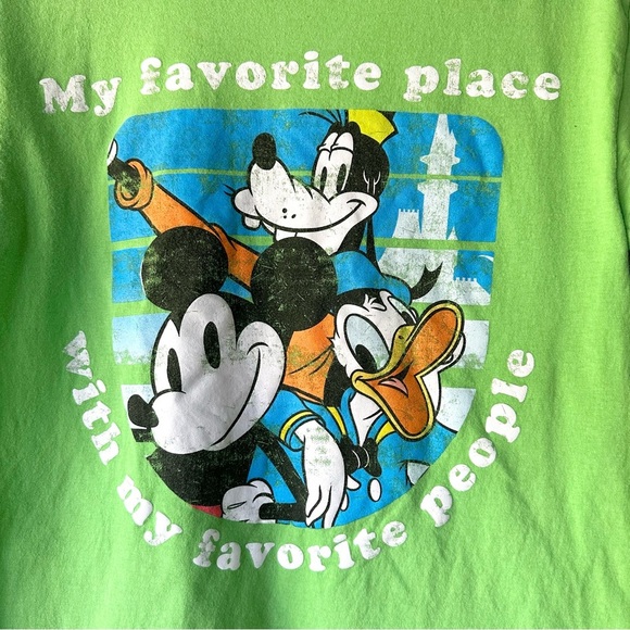 Disney “My favorite place with my favorite people” T-Shirt - Picture 2 of 4